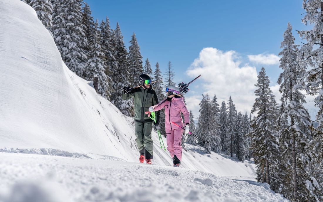 Skifahren und Snowboarden in St. Johann-Alpendorf &copy; JOSalzburg
